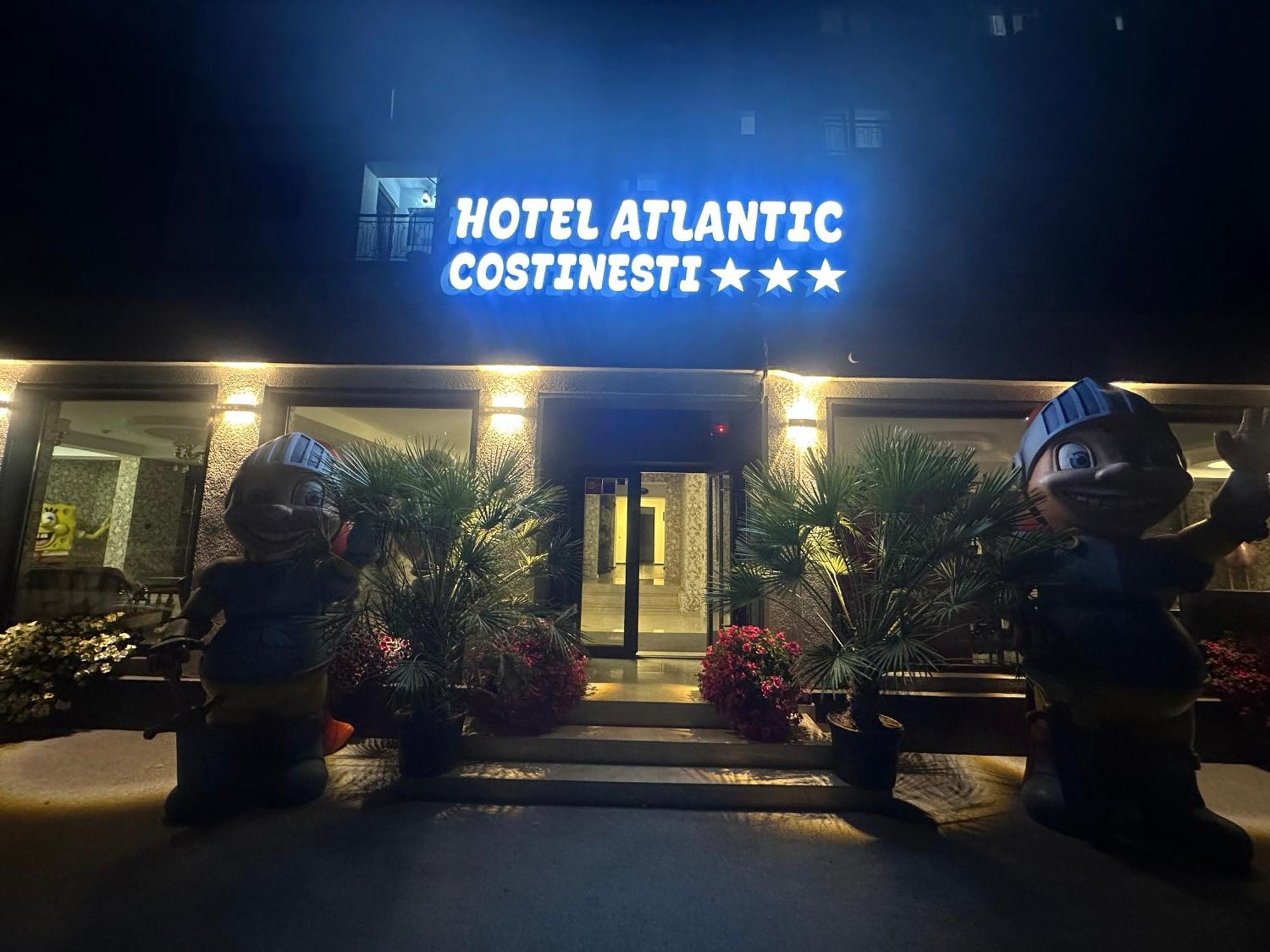 Hotel Atlantic 科斯蒂内什蒂 外观 照片
